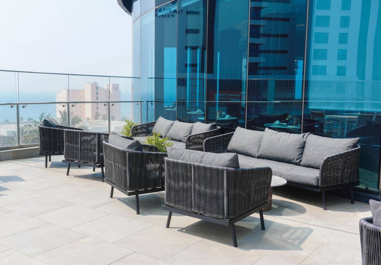Monte Carlo Sophistication And Comfort With Stunning Umhlanga Views Durban