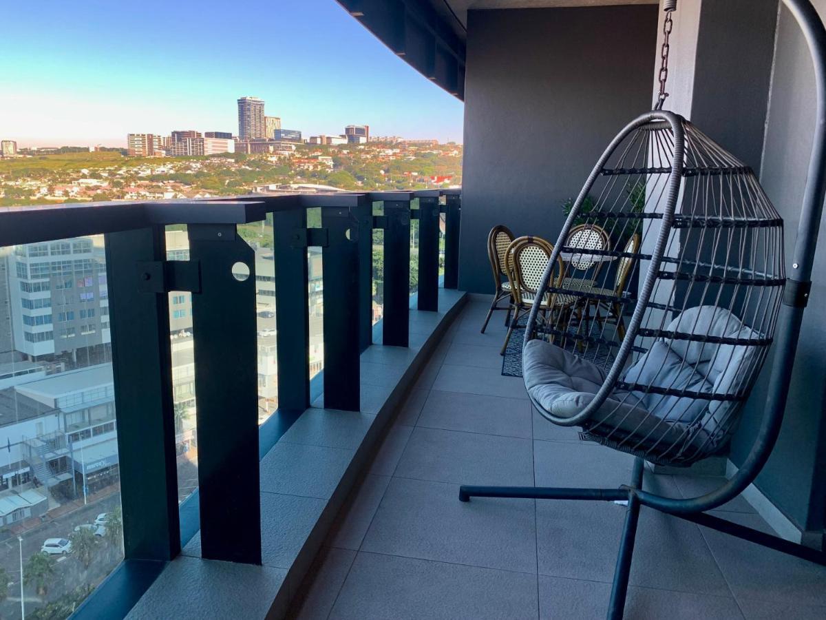Monte Carlo Sophistication And Comfort With Stunning Umhlanga Views Apartment *