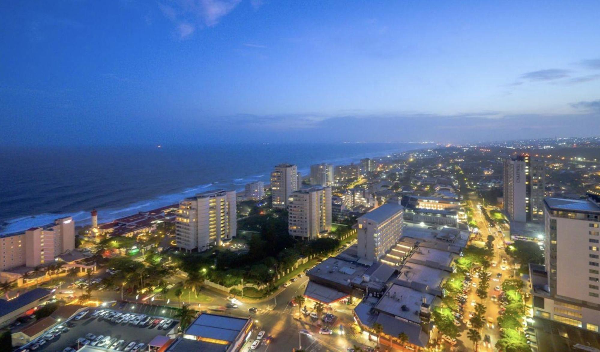 Monte Carlo Sophistication And Comfort With Stunning Umhlanga Views Apartment *