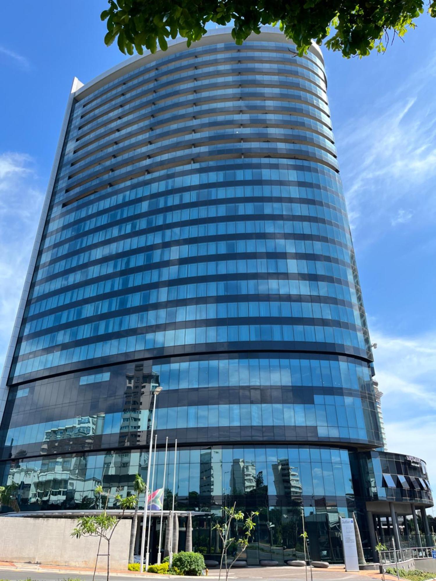 Monte Carlo Sophistication And Comfort With Stunning Umhlanga Views *